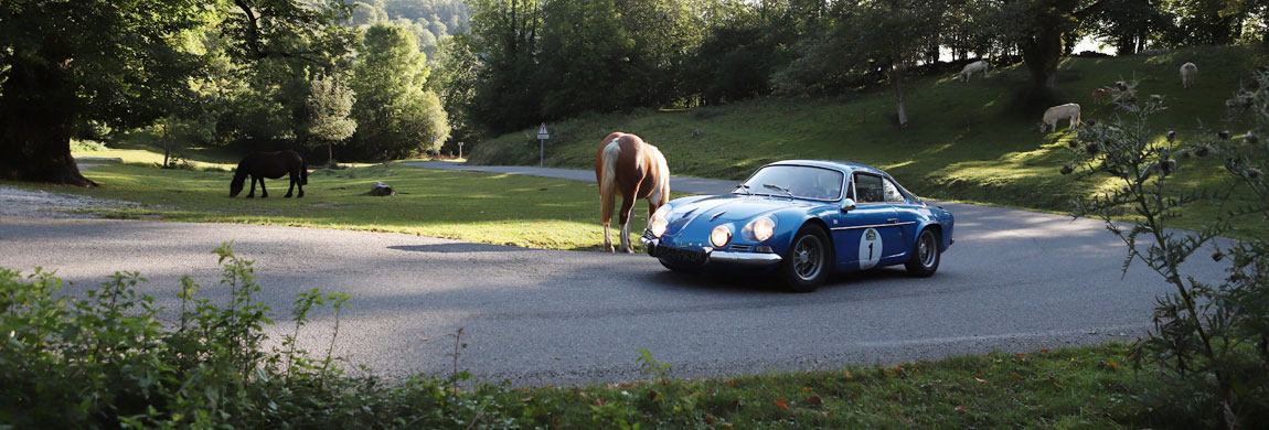 2026 slides Classic Only voitures 1150x390px 01